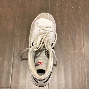 Nike blazer (*****only left shoe****)